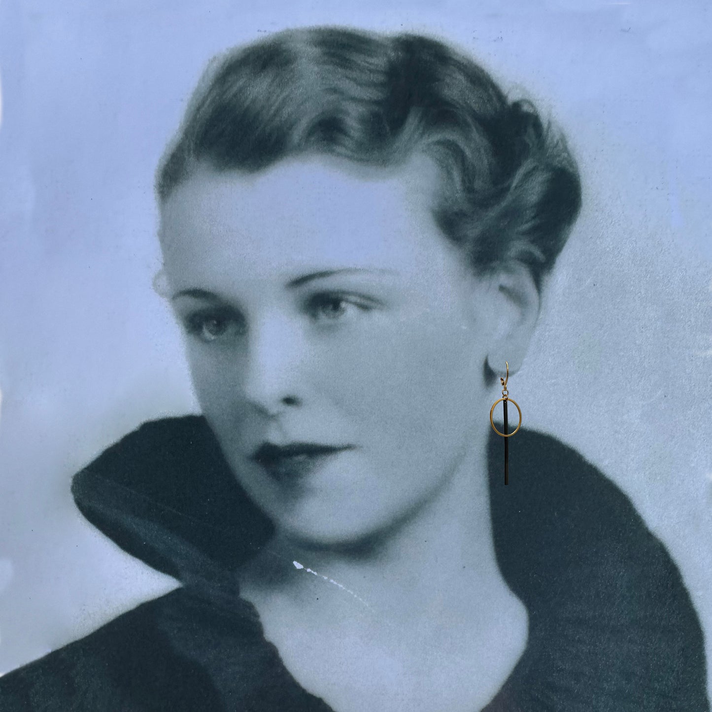 "Le Contour" Mixed Metal Gold & Black Bar Drop Earrings